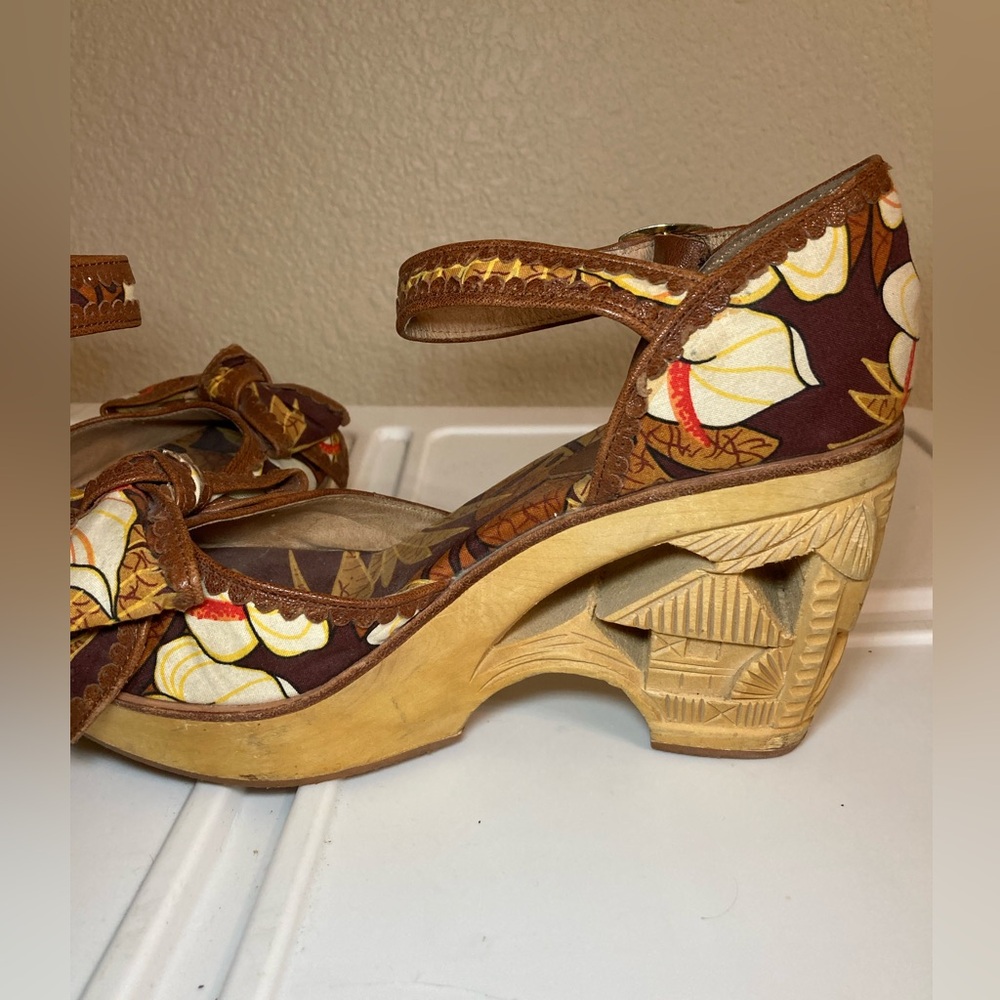 Brown Floral Wedge Sandals with Ankle Strap - Picture 7 of 11
